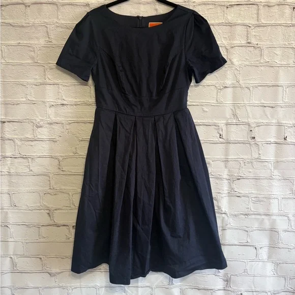 ModCloth Fit & Flare Dress in Navy Blue 💙 - Picture 2 of 9